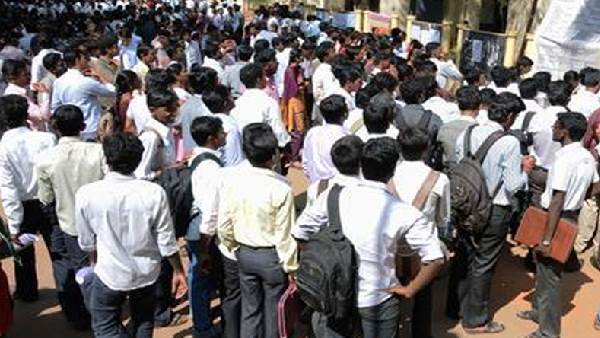 PhD doctors and engineers accepted Peon job in Gujarat HC PhD doctors and engineers accepted Peon job in Gujarat HC