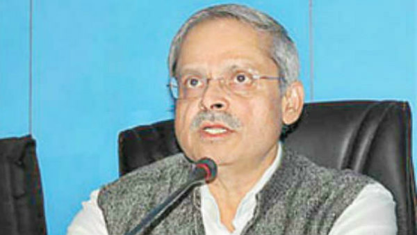 चुनावी राजनीति में भी कई बार भाग्य आजमाया