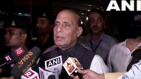 Defence Minister Rajnath Singh arrives in Delhi from France rafale Shastra Puja Defence Minister Rajnath Singh arrives in Delhi from France rafale Shastra Puja