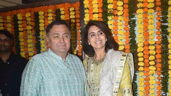 मीडिया के लोगों से रास्ता छोड़ने को कहा