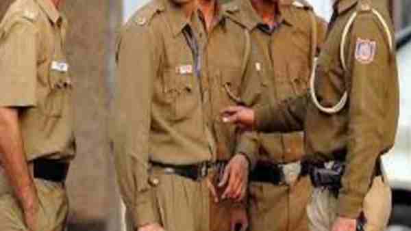 पुलिस ने किया था गिरफ्तार