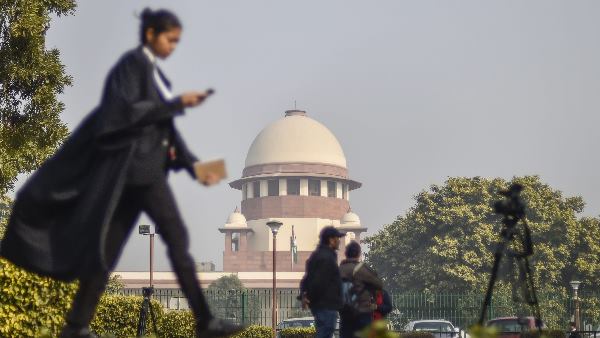 SC asks government why it has not filed affidavits on Kashmir situation Dont take us for granted SC asks government why it has not filed affidavits on Kashmir situation Dont take us for granted