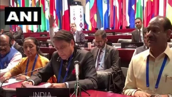 congress leader Shashi Tharoor slams Pakistan at Serbia IPU for raising Kashmir issue congress leader Shashi Tharoor slams Pakistan at Serbia IPU for raising Kashmir issue