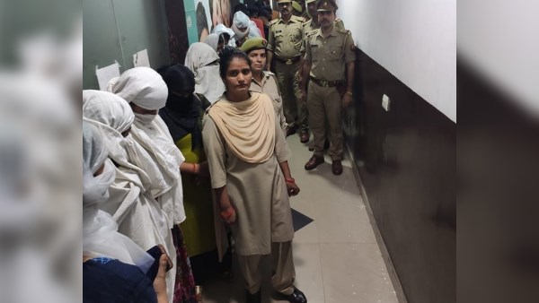 इस तरह फाइनल होती थी डील