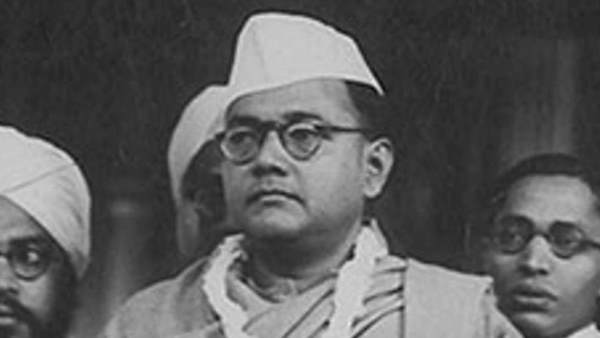 गांधी जी बोस को गुमराह मानते थे