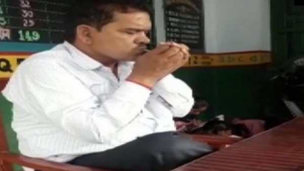 Teacher Suspended for Smoking in Classroom video viral Teacher Suspended for Smoking in Classroom video viral