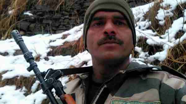 Police arrested Tej Bahadur including 40 protesters in pushpendra encounter case Police arrested Tej Bahadur including 40 protesters in pushpendra encounter case