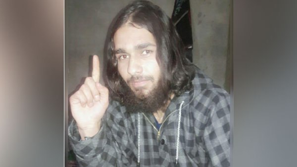 jammu kashmir Police foils major terror attack, arrests JeM terrorist Mohsin Manzoor Salhea jammu kashmir Police foils major terror attack, arrests JeM terrorist Mohsin Manzoor Salhea