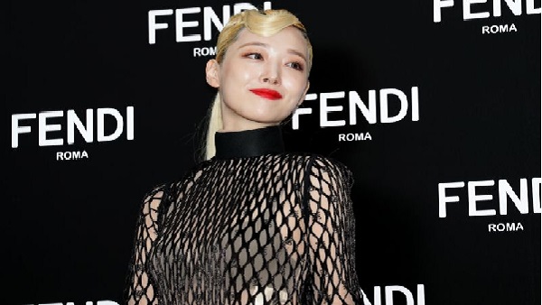 K-pop Star Sulli found dead in her home south korea K-pop Star Sulli found dead in her home south korea