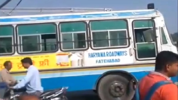 bus trapped in railway track in fatehabad district of haryana bus trapped in railway track in fatehabad district of haryana