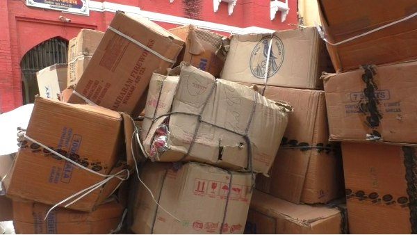 UP Police seized 53 quintal crackers at varanasi UP Police seized 53 quintal crackers at varanasi