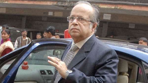 अल्पसंख्यकों के साथ गलत हुआ