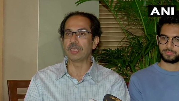 उद्धव ने 40 साल खुद को रखा राजनीति से दूर