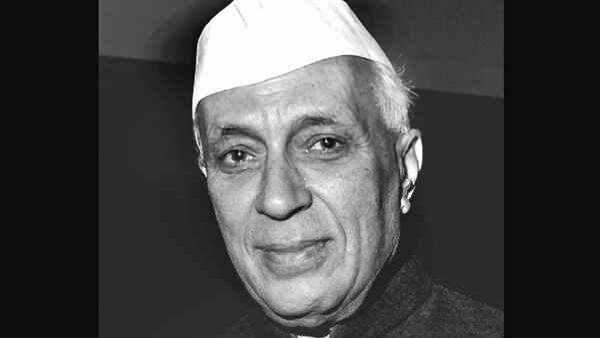 देशभर के स्कूलों में मनाया जाता है