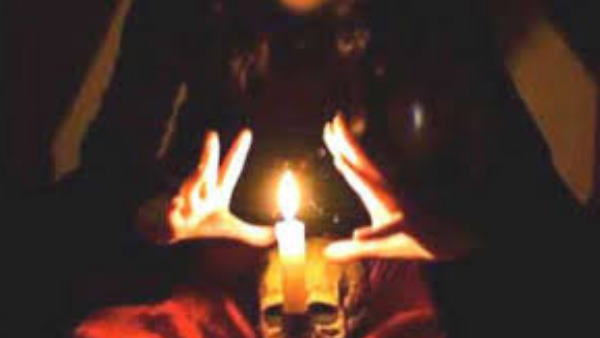 परिजनों ने बच्चे को कमरे में किया बंद