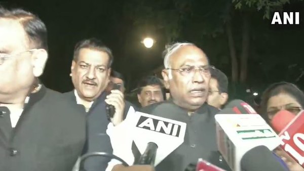 कांग्रेस चाहती अभी और समय