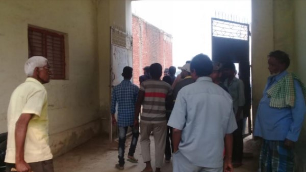 teacher beaten by students in prayagraj teacher beaten by students in prayagraj