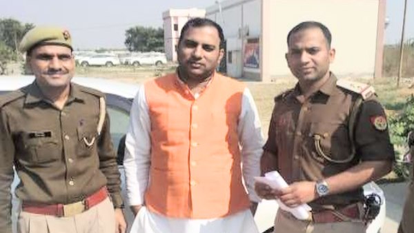 Delhi Police Use Drones to Carry Out Surveillance, 2 people in Custody for Spreading Rumours in noida Delhi Police Use Drones to Carry Out Surveillance, 2 people in Custody for Spreading Rumours in noida