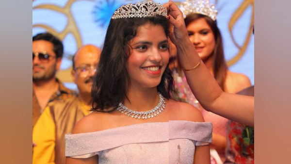 lucknow girl akshita mishra won miss teen india 2019 lucknow girl akshita mishra won miss teen india 2019