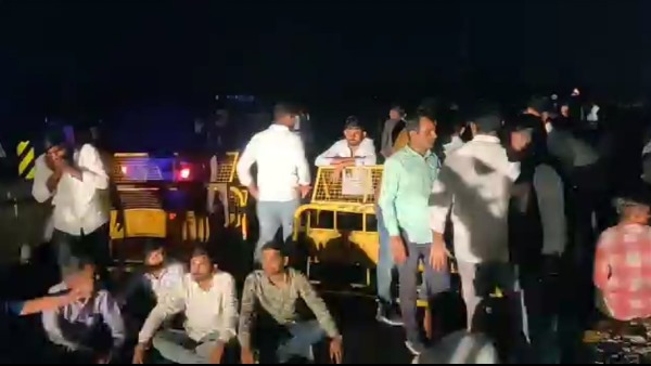 राजस्व मंत्री के लिए दिया विवादित बयान