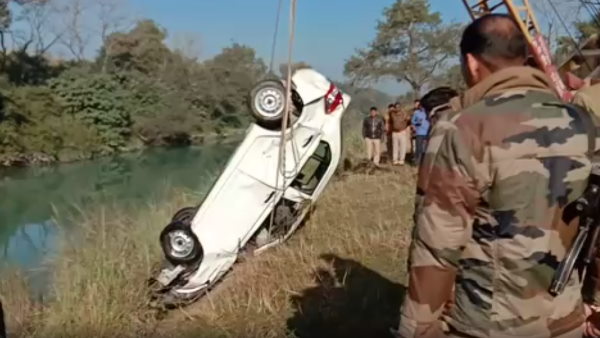 Bodies of four youths recovered from canal Bodies of four youths recovered from canal