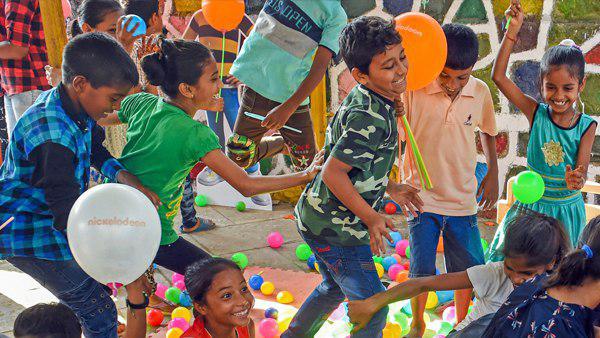 बाल दिवस का मुख्य उद्देश्य- पूरे देश में बच्चों के कल्याण को प्रोत्साहित करना