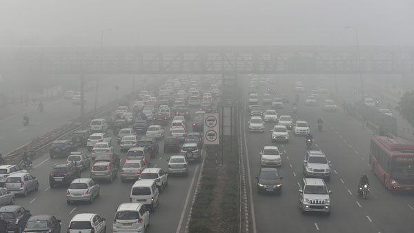जहरीली हवा से दिल्ली बेहाल, प्रधानमंत्री के प्रधान सचिव और कैबिनेट सचिव करेंगे उच्चस्तरीय बैठक जहरीली हवा से दिल्ली बेहाल, प्रधानमंत्री के प्रधान सचिव और कैबिनेट सचिव करेंगे उच्चस्तरीय बैठक