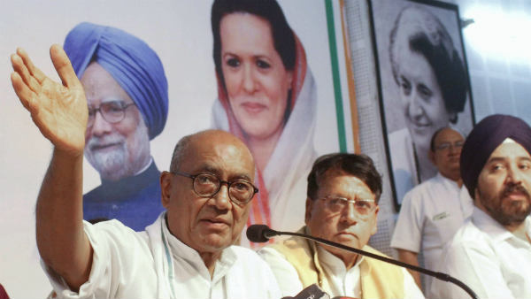 जब कांग्रेसियों पर ही भड़क गए दिग्विजय