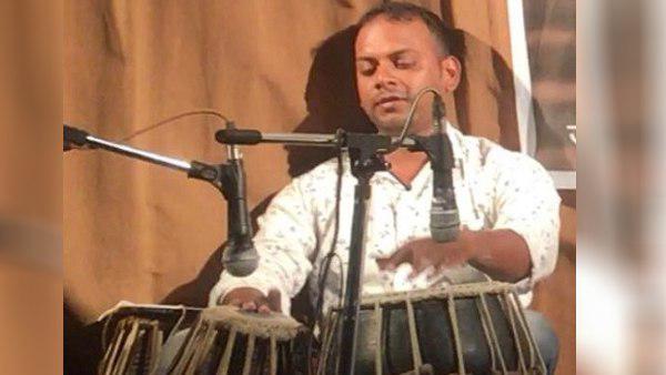 दीपक की अंतिम इच्छा थी, अंतिम संस्कार के वक्त गाया जाया ये गाना