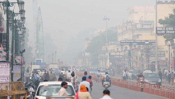 UP CM yogi adityanath calls an urgent meeting on the pollution issue UP CM yogi adityanath calls an urgent meeting on the pollution issue