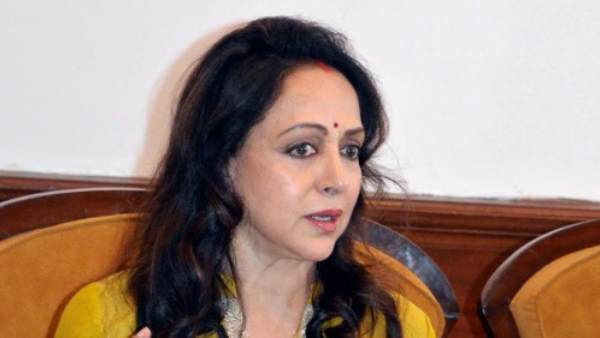 Hema Malini, Ayodhya Verdict, Hema Malini tweet, Ram Mandir, mumbai, ayodhya, अयोध्या फैसला, अयोध्या, हेमा मालिनी, मुंबई Hema Malini, Ayodhya Verdict, Hema Malini tweet, Ram Mandir, mumbai, ayodhya, अयोध्या फैसला, अयोध्या, हेमा मालिनी, मुंबई
