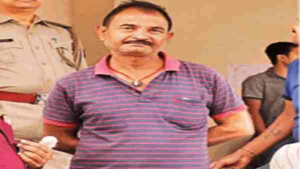 सरोज के पिता ने कहा- सिमरन को कभी नहीं देखा