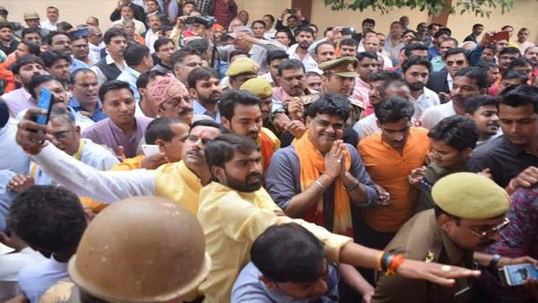 क्या है मामला