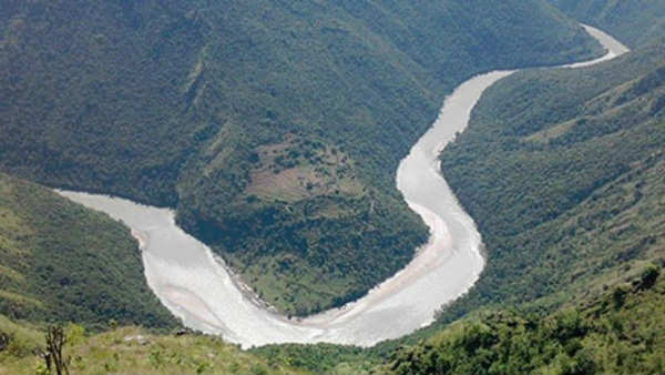 नदी बनी हुई है बवाल का केंद्र