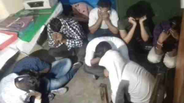 Eight couples found during police raid in hotel Eight couples found during police raid in hotel