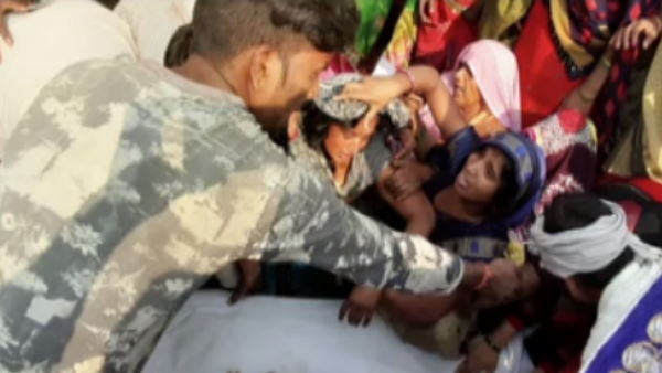 परिजनों का रो-रोकर बुरा हाल