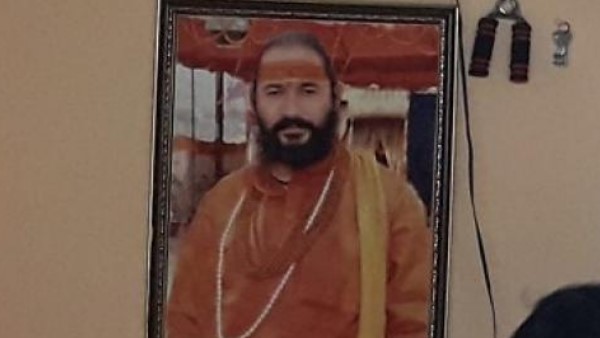 mahant ashish giri shoot himself in prayagraj mahant ashish giri shoot himself in prayagraj