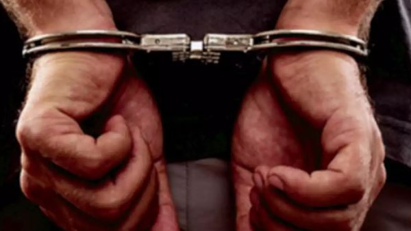पुलिस ने युवक को किया गिरफ्तार