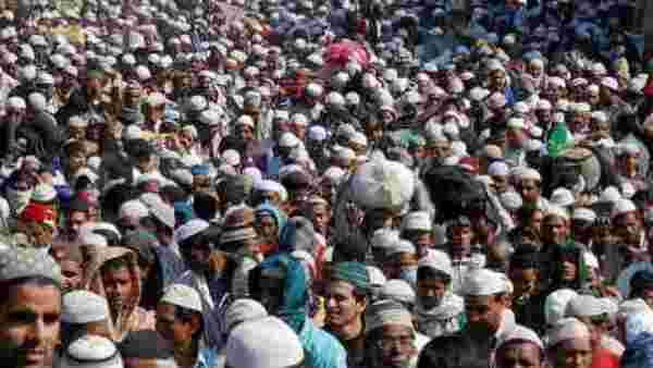 अल्पसंख्यक वर्ग करता रहा है विरोध