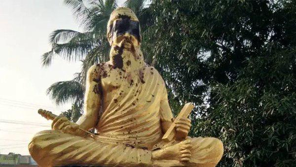 तमिलनाडु: तिरुवल्लुवर की प्रतिमा का अपमान, बीजेपी की एक ट्वीट से मचा है घमासान तमिलनाडु: तिरुवल्लुवर की प्रतिमा का अपमान, बीजेपी की एक ट्वीट से मचा है घमासान