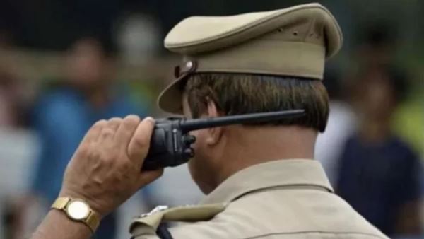 POLICE POLICE
