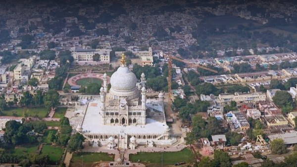 श्रद्धालुओं ने ही उठाया खर्च, इसलिए धीमा रहा काम
