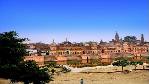 एकमत हुए पांचों न्यायाधीश, सर्वसम्मति से आया फैसला