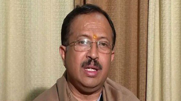 सबरीमाला मंदिर के कपाट खोले गए हैं