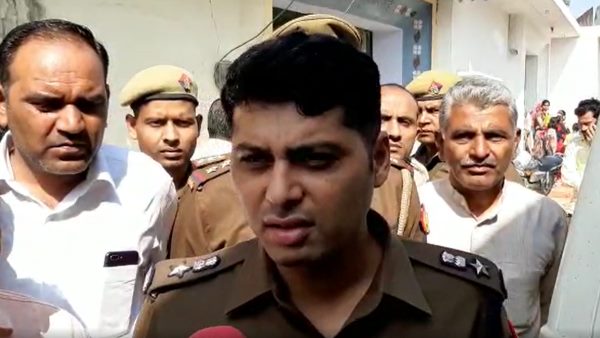पिता-पति और बेटे को खोने पर बदहवास हुई पत्नी
