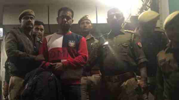 कानपुर और लखनऊ में थी सोहराब की पेशी