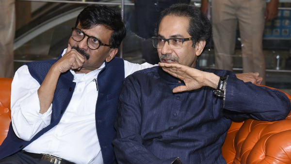50-50 पर मामला अटका हुआ है
