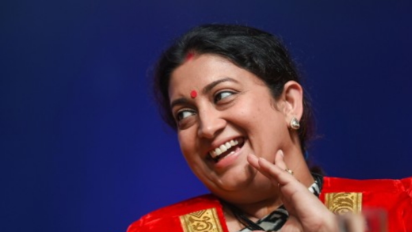 Amethi, Smriti Irani, Congress, Rahul Gandhi, delhi, bjp, uttar pradesh, home, अमेठी, स्मृति ईरानी, कांग्रेस, राहुल गांधी, दिल्ली, भाजपा, उत्तर प्रदेश Amethi, Smriti Irani, Congress, Rahul Gandhi, delhi, bjp, uttar pradesh, home, अमेठी, स्मृति ईरानी, कांग्रेस, राहुल गांधी, दिल्ली, भाजपा, उत्तर प्रदेश