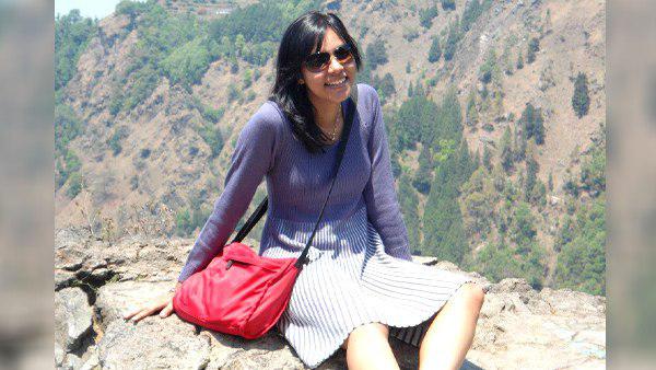 सोनम को घर से निकाल दिया था शिखर ने