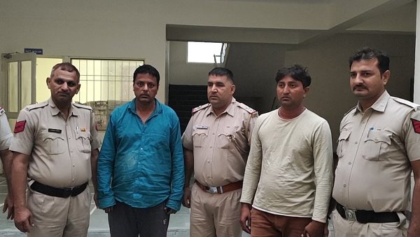 sonipat: man body burnt in parali, police arrested two killers sonipat: man body burnt in parali, police arrested two killers